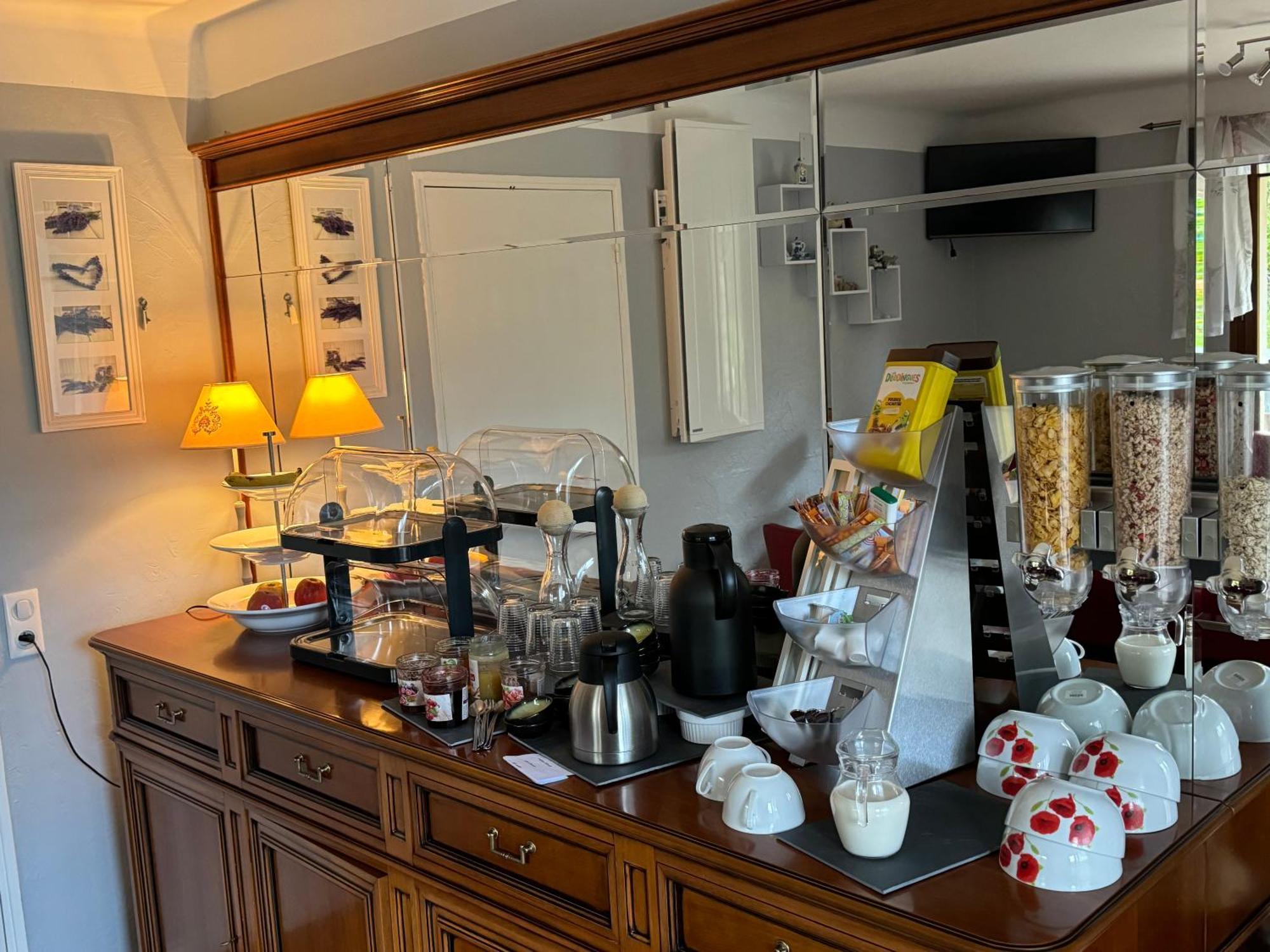 Bnb Castellane Chambre D'Hotes B&B Bagian luar foto