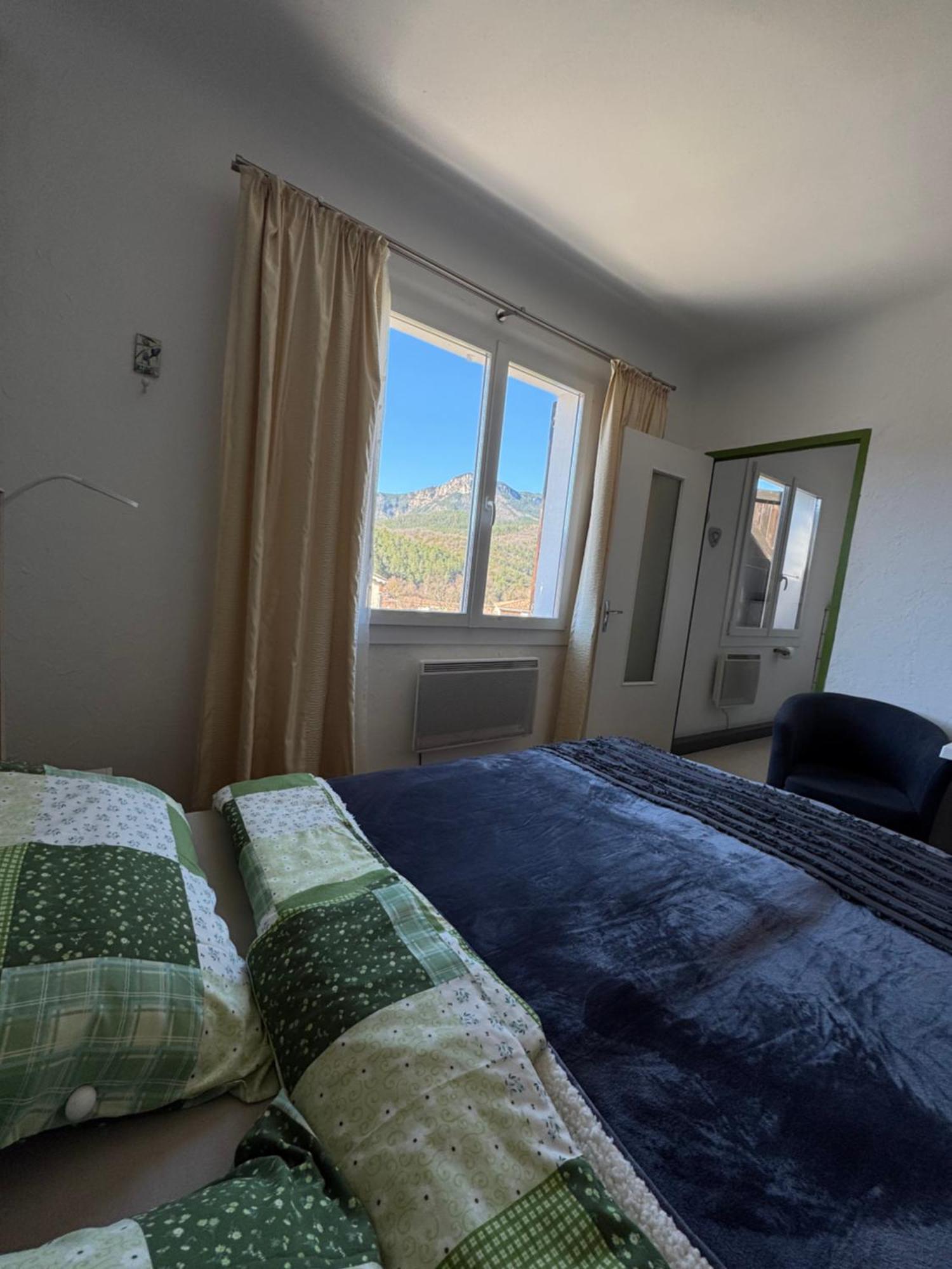Bnb Castellane Chambre D'Hotes B&B Bagian luar foto
